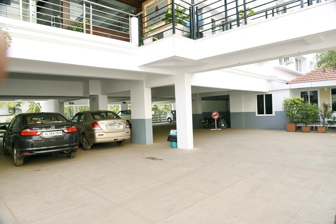 Hotel Akshayadhara Subrahmanya Ngoại thất bức ảnh