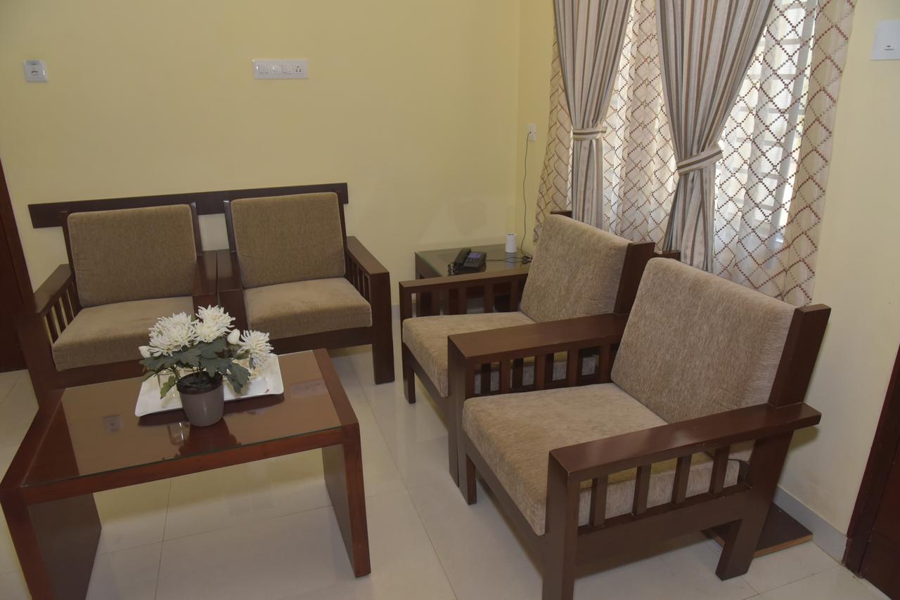 Hotel Akshayadhara Subrahmanya Ngoại thất bức ảnh