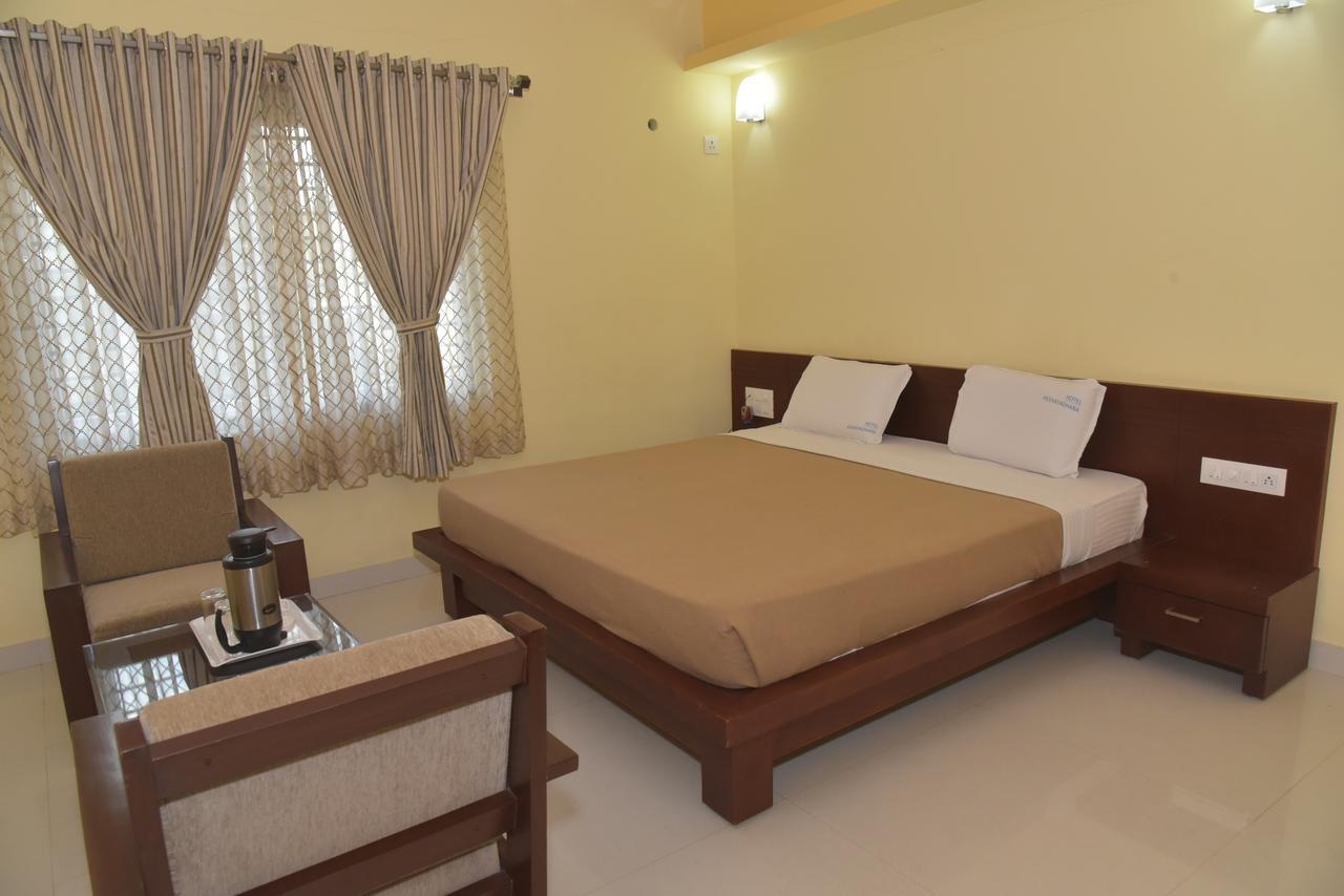 Hotel Akshayadhara Subrahmanya Ngoại thất bức ảnh