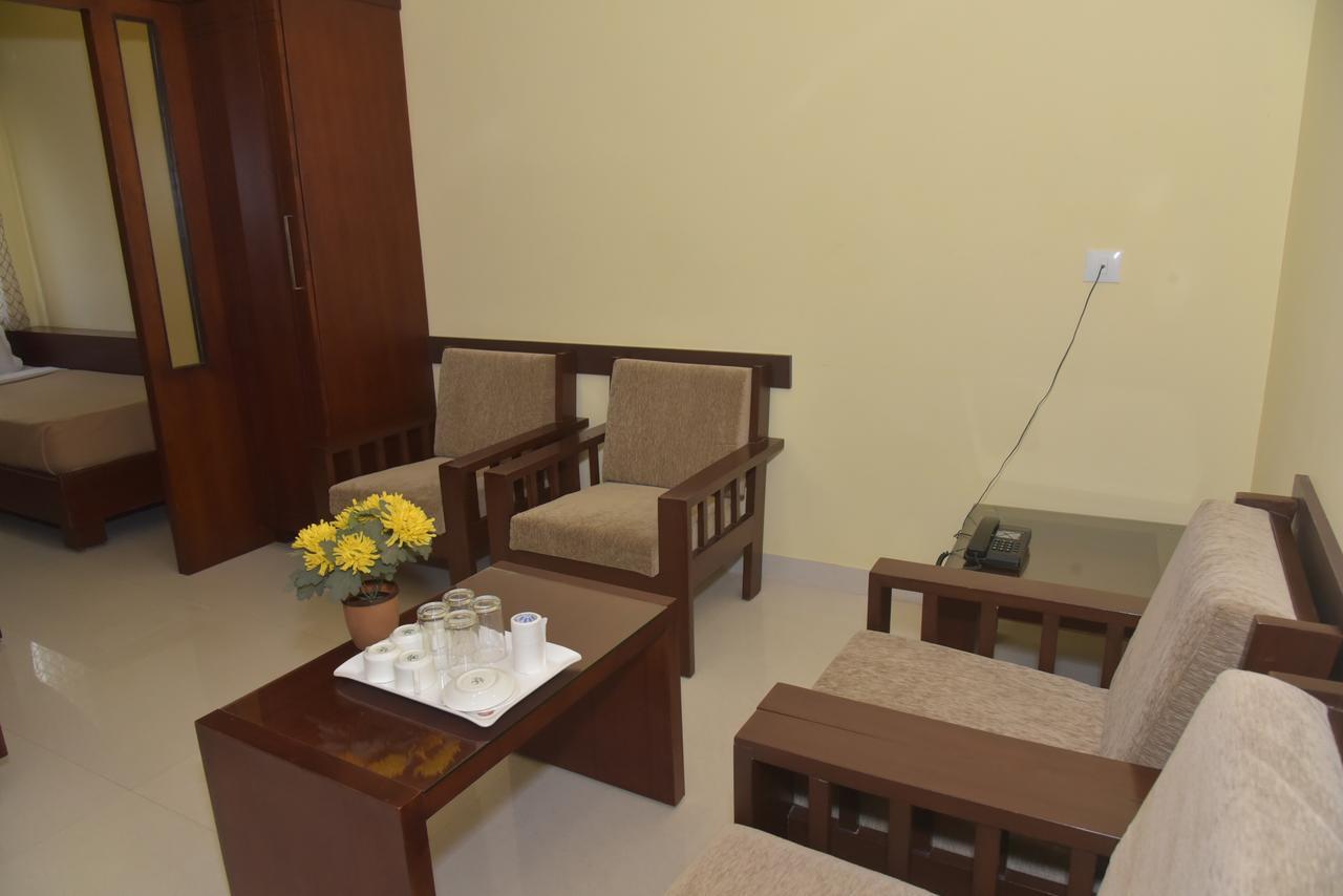 Hotel Akshayadhara Subrahmanya Ngoại thất bức ảnh